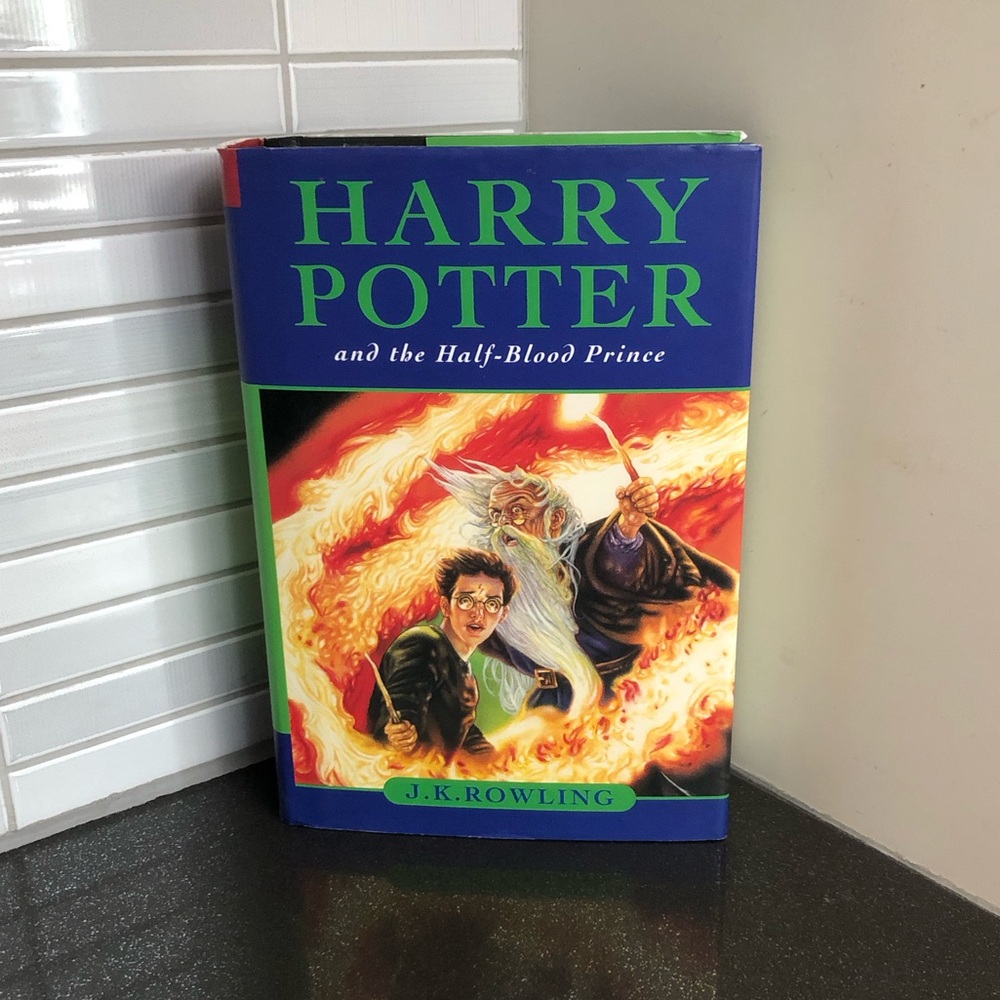 EUC First Canadian Edition Harry Potter and the Half Blood Prince hardcover